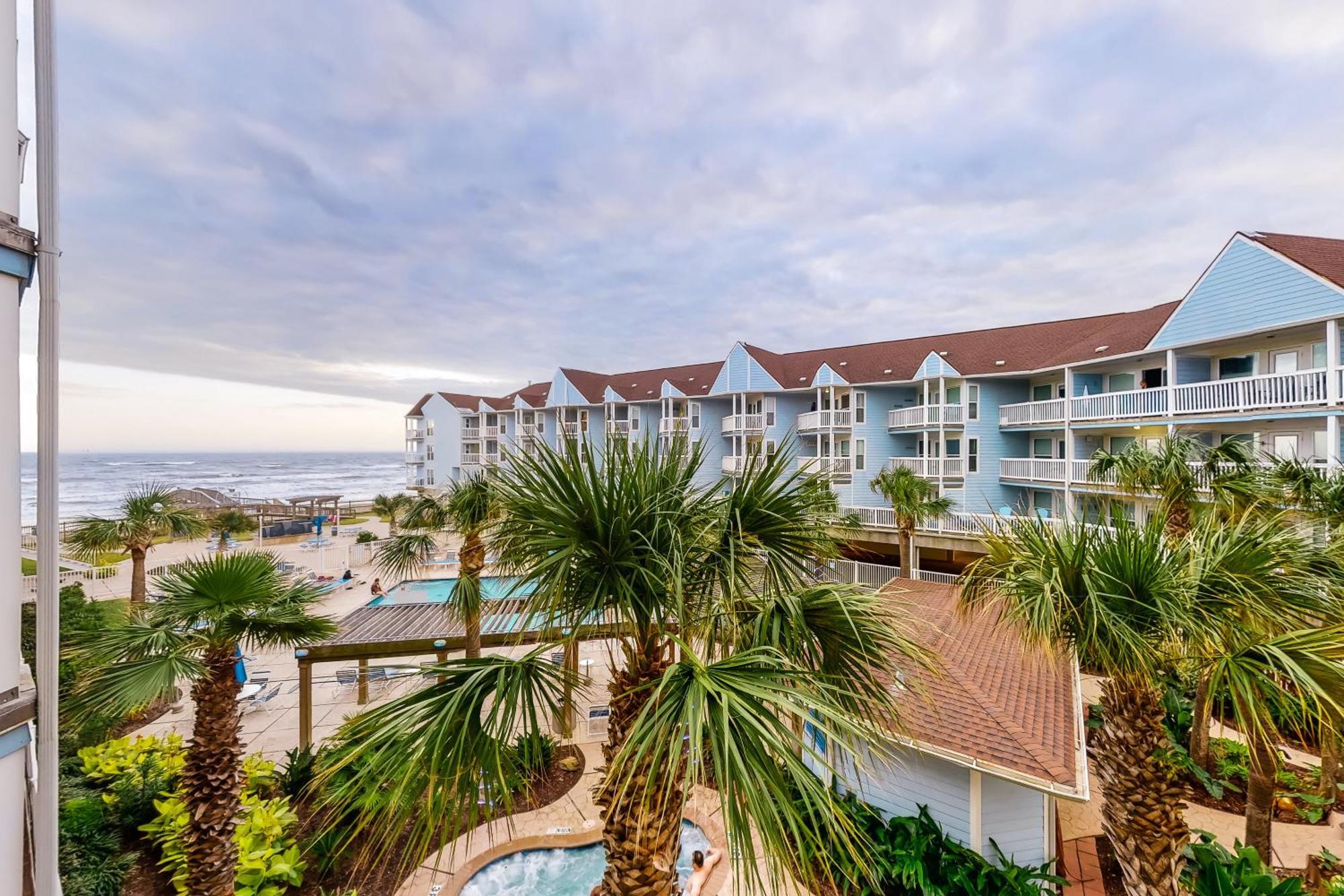 Seascape Condos Galveston Room photo